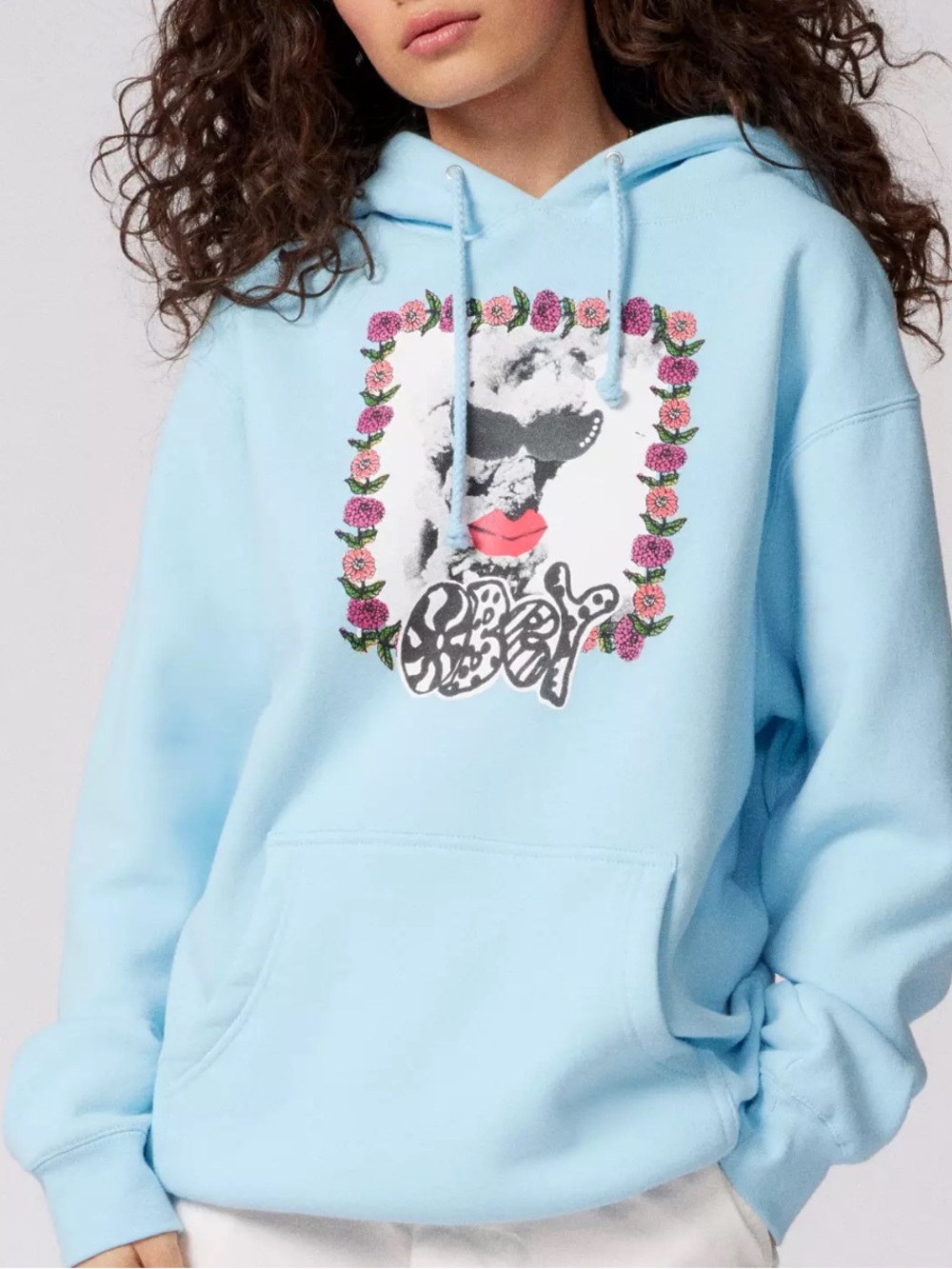 Obey “Smoke Show” oversized hoodie. Worn twice. Size M but fits like a unisex L